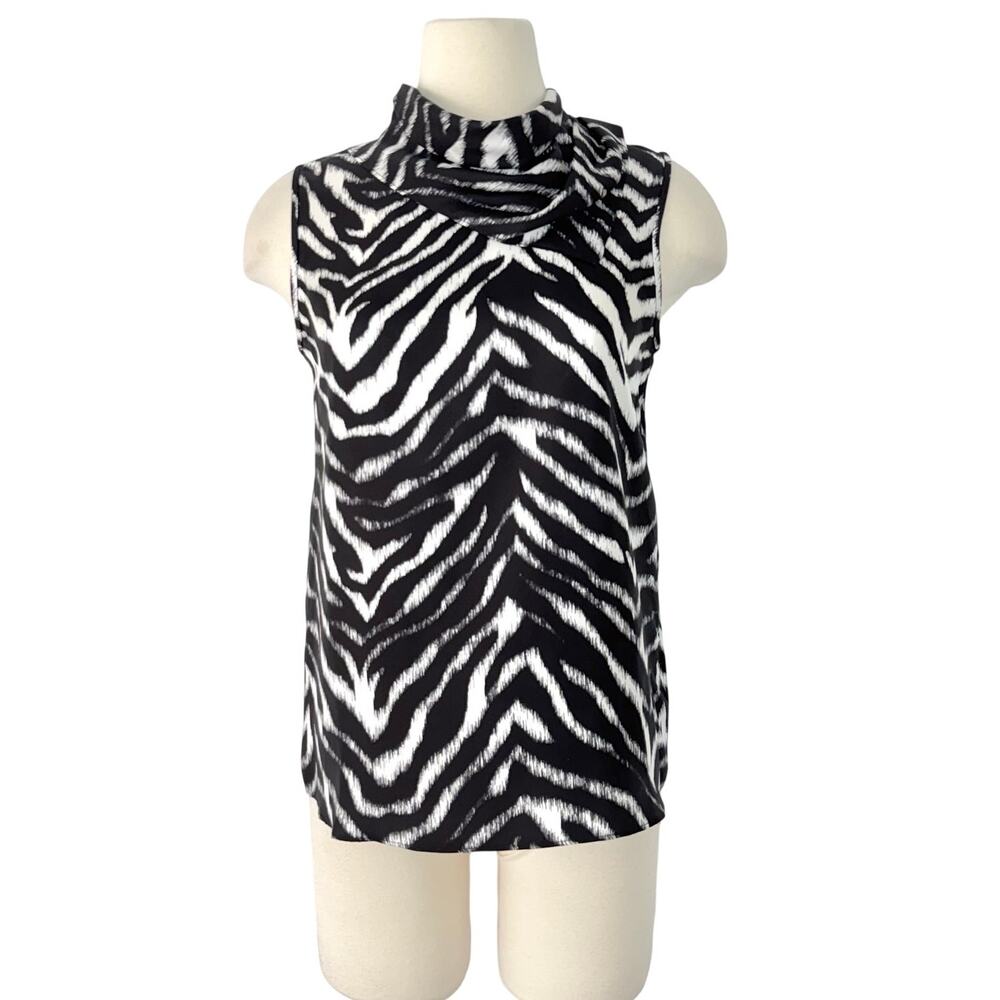 St. John Silk Draped Sleeveless Blouse Top Animal Print Black/White P Petite